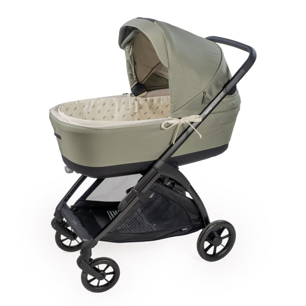 Complete cover for Mimosa bassinet.