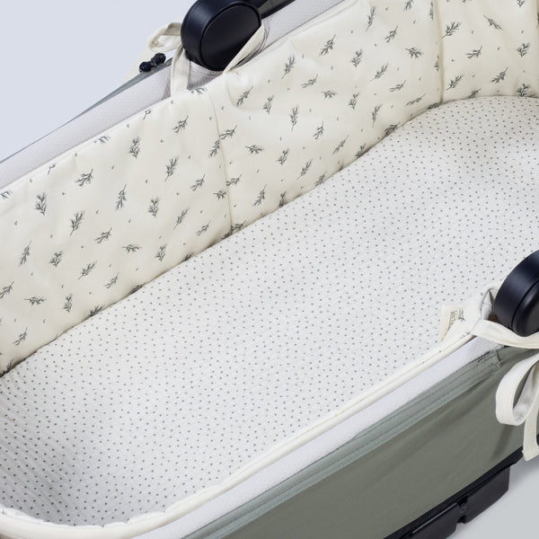 Complete cover for Mimosa bassinet.