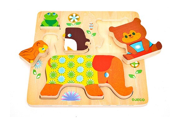 PUZZLE DE ENCAIXAR E EMPILHAR