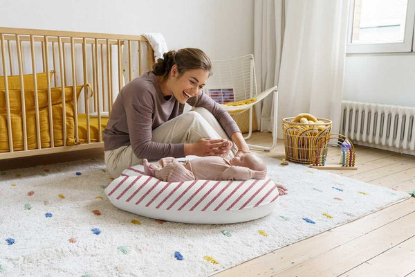 ALMOFADA AMAMENTAÇÃO GRANDE DOOMOO - STRIPES RUBY