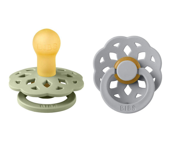 2 CHUPETAS BIBS 0-6 MESES