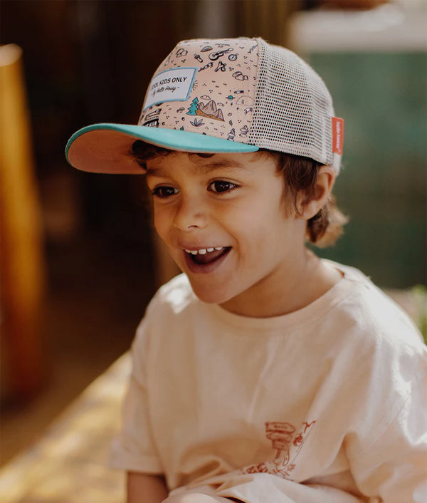 BONÉ +6 ANOS HELLO HOSSY