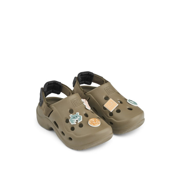MILAS SANDALS SIZE 26