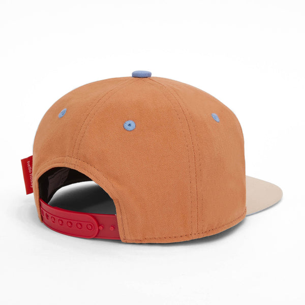 BONÉ +6 ANOS HELLO HOSSY