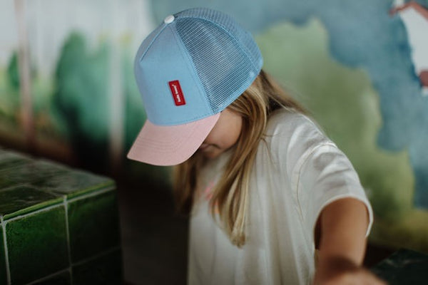 BONÉ +6 ANOS HELLO HOSSY