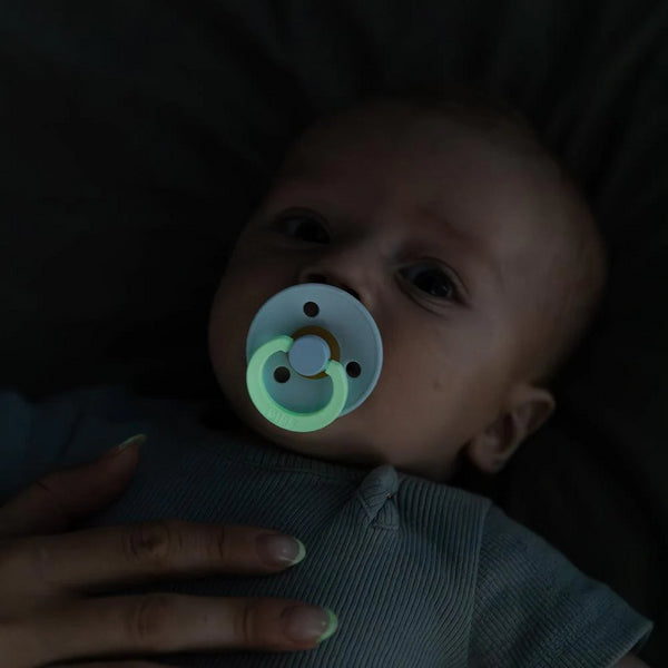 2 CHUPETAS BIBS 6-18 MESES