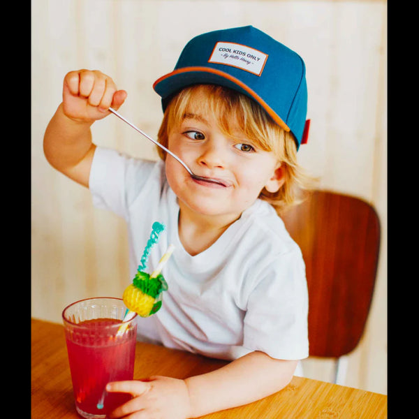 BONÉ +6 ANOS HELLO HOSSY