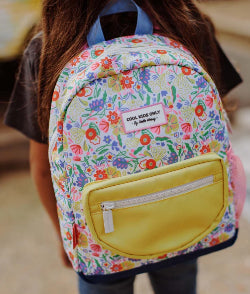 MOCHILA GRANDE HELLO HOSSY