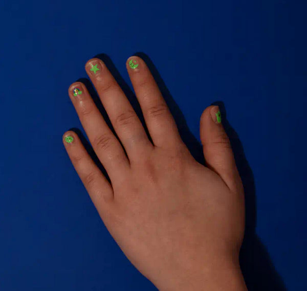 200 AUTOCOLANTES DE UNHAS OMY