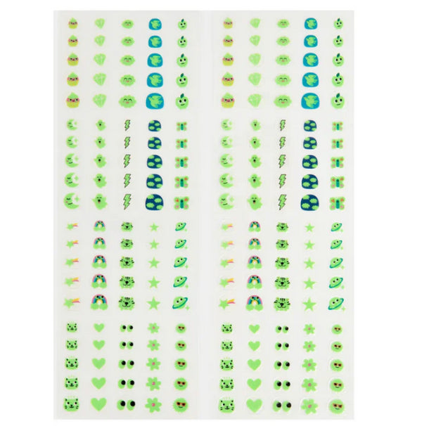 200 AUTOCOLANTES DE UNHAS OMY