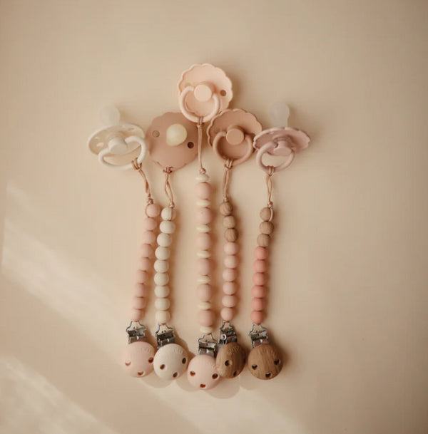 PRENDEDOR DE CHUPETA LUNA