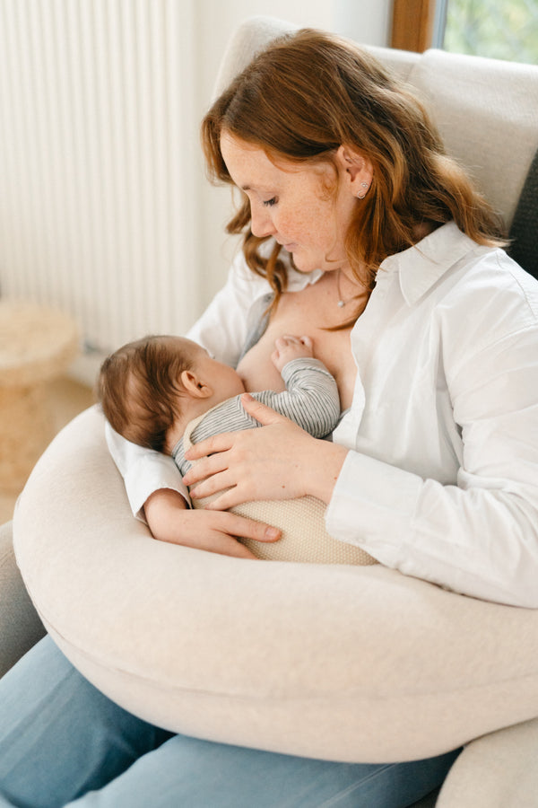 ALMOFADA AMAMENTAÇÃO GRANDE DOOMOO - CHINE SAND