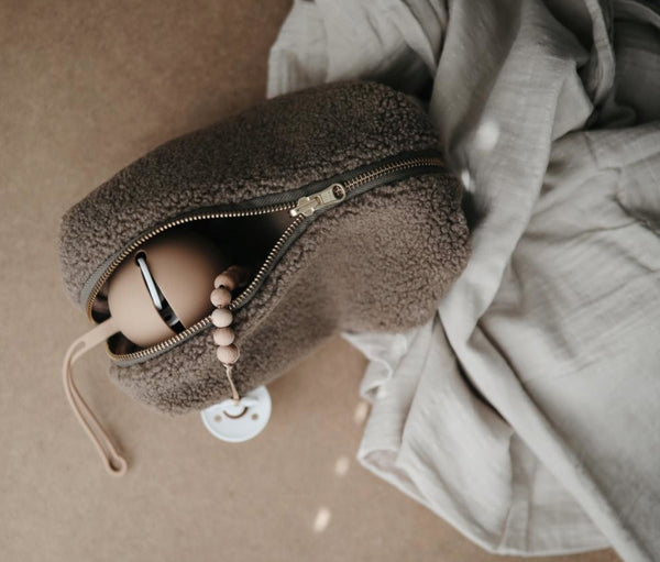 PORTA CHUPETAS MUSHIE