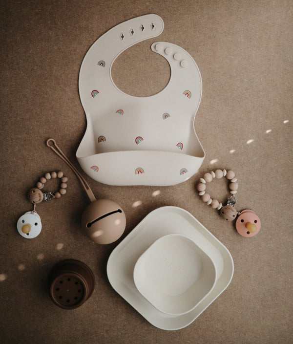 PORTA CHUPETAS MUSHIE