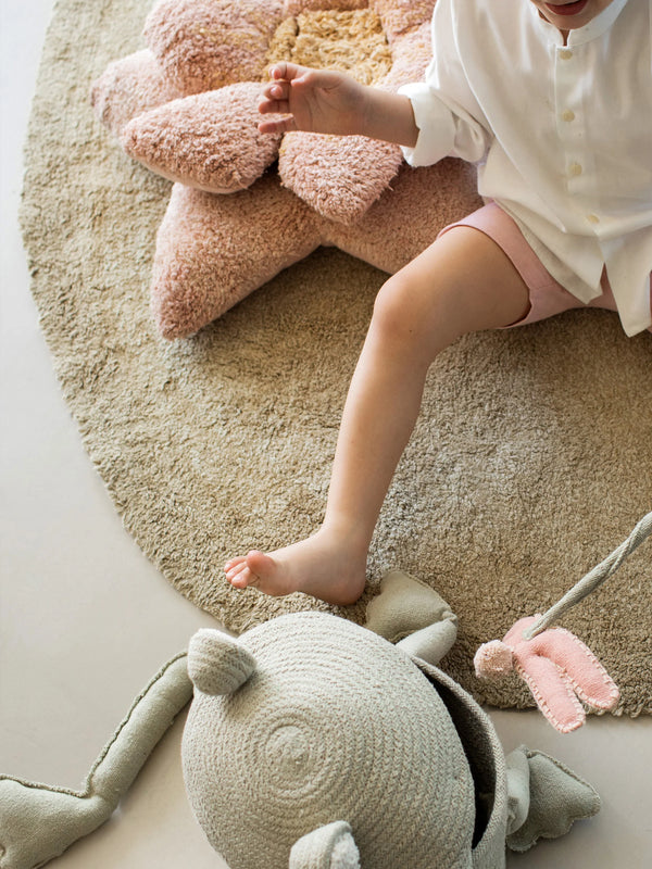 CESTO LORENA CANALS - FRED THE FROG