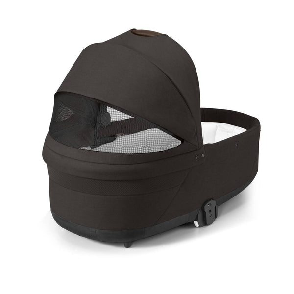 Alcofa CYBEX S LUX compatível com os carrinhos Balios S Lux e Talos S Lux, com colchão em espuma macia, capota solar XXL UPF 50+, ventilação integrada e pega de transporte para bebés desde o nascimento até aos 9 kg. Chocolate Brown