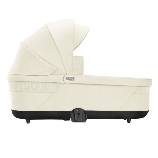 Alcofa CYBEX S LUX compatível com os carrinhos Balios S Lux e Talos S Lux, com colchão em espuma macia, capota solar XXL UPF 50+, ventilação integrada e pega de transporte para bebés desde o nascimento até aos 9 kg. Seahsell Beige