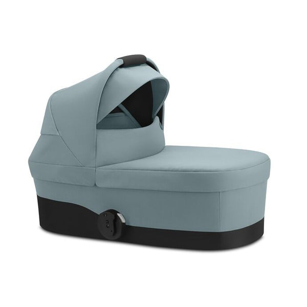 Alcofa CYBEX S compatível com os carrinhos Eezy S, Balios S Lux, Talos S Lux e Avi Spin, com colchão em espuma macia, capota extensível com proteção UPF 50+, ventilação integrada e pega de transporte para bebés desde o nascimento até aos 9 kg. Stormy Blue
