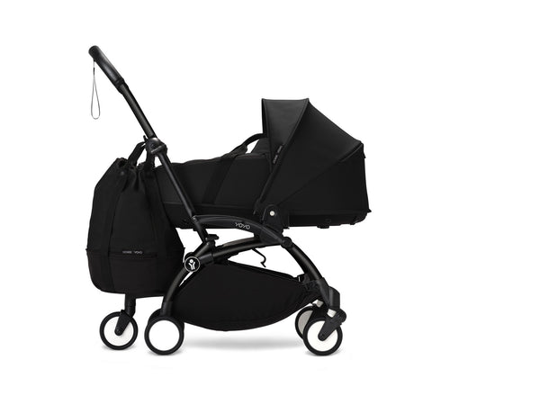 Alcofa STOKKE YOYO³ ultra leve e compacta, com colchão respirável, capota ventilada, cobre-pés, tecido impermeável com proteção UPF 50+ e compatível com o carrinho STOKKE YOYO³ para bebés desde o nascimento até aos 9 kg. Black