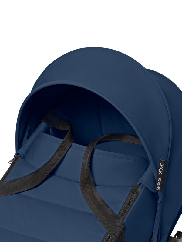 Alcofa STOKKE YOYO³ ultra leve e compacta, com colchão respirável, capota ventilada, cobre-pés, tecido impermeável com proteção UPF 50+ e compatível com o carrinho STOKKE YOYO³ para bebés desde o nascimento até aos 9 kg. Navy Blue