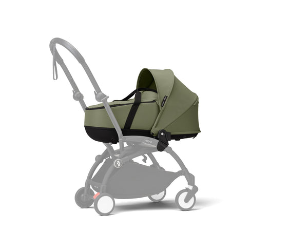 Alcofa STOKKE YOYO³ ultra leve e compacta, com colchão respirável, capota ventilada, cobre-pés, tecido impermeável com proteção UPF 50+ e compatível com o carrinho STOKKE YOYO³ para bebés desde o nascimento até aos 9 kg. Olive