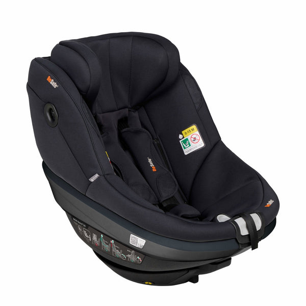 Cadeira auto BeSafe Beyond² 360 dos 61 aos 125 cm com rotação 360°, proteção SIP+, Universal Level Technology e espaço para pernas ajustável. Black Softbreeze