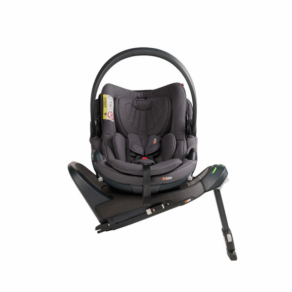 Cadeira auto MAXI-COSI Coral Slide Pro i-Size ultraleve com apenas 2,5 kg, posição totalmente reclinada, três níveis de reclinação, capota extragrande, tecidos ECO Care e compatível com a Base FamilyFix Slide Pro para bebés dos 0 aos 13 kg. Dark Grey Melange