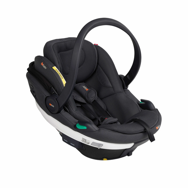 Cadeira auto BeSafe Go Beyond i-Size com tecnologia Active Lay Flat, proteção lateral SIP+, Dynamic Force Absorber™, tecido Mesh respirável, compatível com Base Beyond ISOFIX e utilização desde os 40 aos 87 cm em contra marcha. Anthracite Mesh