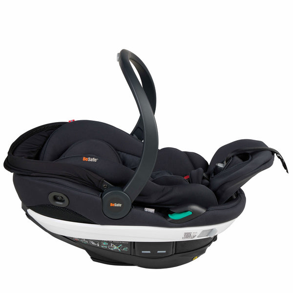 Cadeira auto BeSafe Go Beyond i-Size com tecnologia Active Lay Flat, proteção lateral SIP+, Dynamic Force Absorber™, tecido Mesh respirável, compatível com Base Beyond ISOFIX e utilização desde os 40 aos 87 cm em contra marcha. Black Soft Breeze