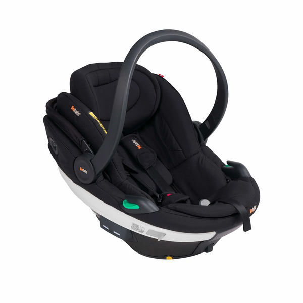 Cadeira auto BeSafe Go Beyond i-Size com tecnologia Active Lay Flat, proteção lateral SIP+, Dynamic Force Absorber™, tecido Mesh respirável, compatível com Base Beyond ISOFIX e utilização desde os 40 aos 87 cm em contra marcha. Fresh Black Cab