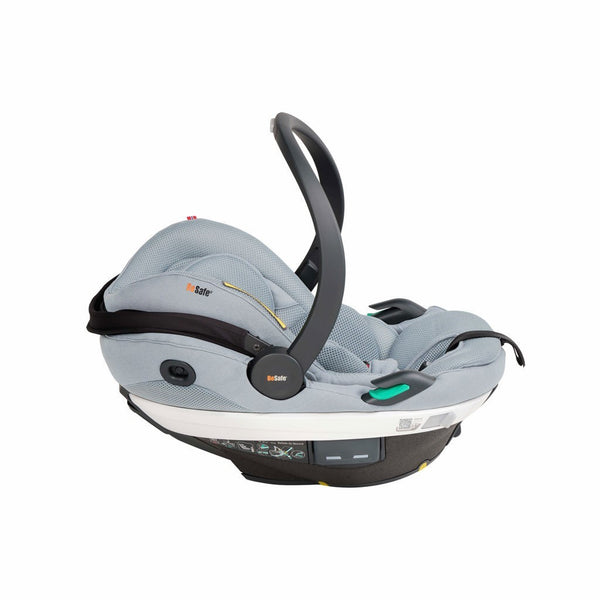 Cadeira auto BeSafe Go Beyond i-Size com tecnologia Active Lay Flat, proteção lateral SIP+, Dynamic Force Absorber™, tecido Mesh respirável, compatível com Base Beyond ISOFIX e utilização desde os 40 aos 87 cm em contra marcha. Peak Mesh
