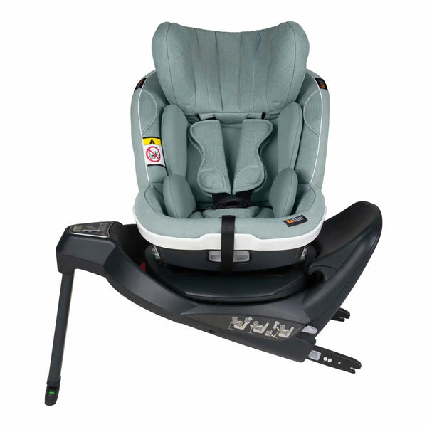 Cadeira auto BeSafe iZi Turn i-Size com rotação de 360°, base ISOFIX integrada, sistema Two-Fit Cushion™ e utilização dos 61 aos 105 cm, permitindo viajar em contra ou a favor da marcha. Sea Green Mélange