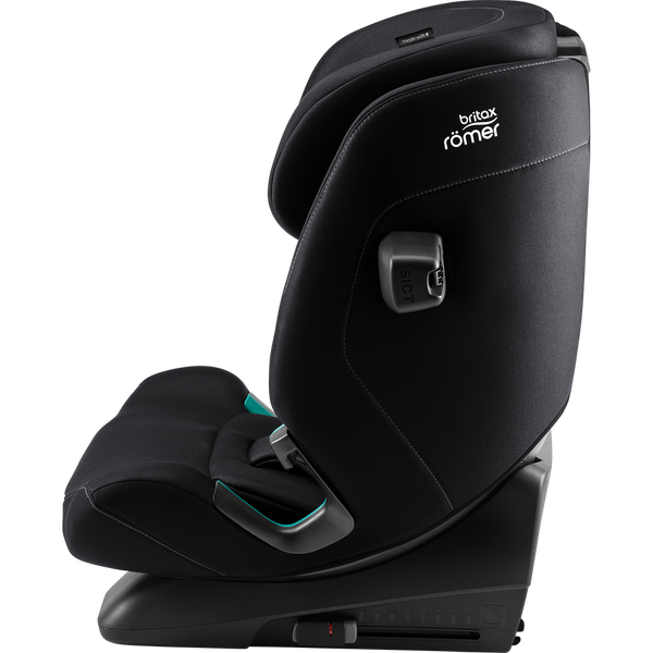 Cadeira auto BRITAX RÖMER ADVANSAFIX PRO dos 76 aos 150 cm com ISOFIX, arnês de 5 pontos até 22 kg e tecnologias XP-PAD, SecureGuard, SICT e FLIP&GROW.
Deep Black