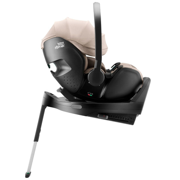 BRITAX ROMER RIO STYLE TRIO + BASE