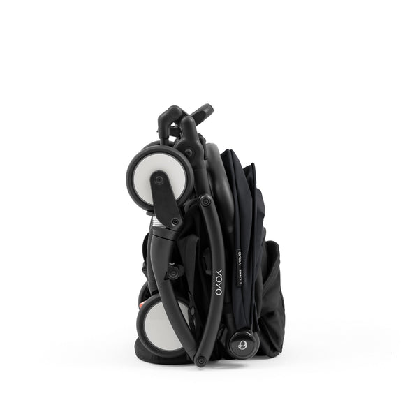 Carrinho Stokke® YOYO⁵ leve e ultracompacto com dobragem a uma mão e suspensão nas 4 rodas
Black