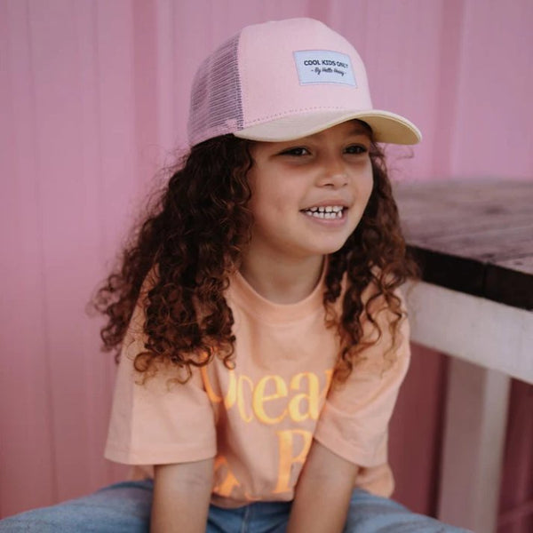 Chapéu para criança Hello Hossy na Cor Powder Pink foto de criança