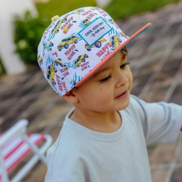 Chapeu Bone Hello Hossy padrão happy ride laranja e branco