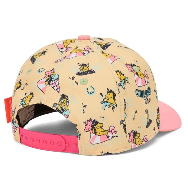 Chapeu Bone para criança Hello Hossy padrão unicorn rosa e beje