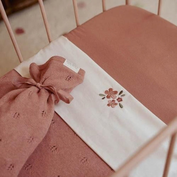 Colcha para Cama de Grades Essentials Pure Sage em 100% algodão orgânico, TOG 0.7 e tamanho 110 × 140 cm.
Pure Pink