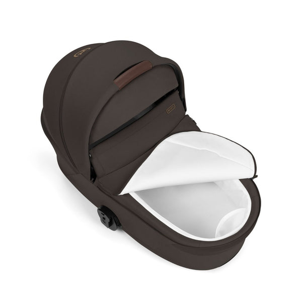 CYBEX Balios S Lux Duo com Alcofa Dobrável, carrinho de bebé com Travel System, fecho compacto, suspensão avançada, assento reversível e alcofa dobrável desde o nascimento até aos 4 anos. Chocolate Brown