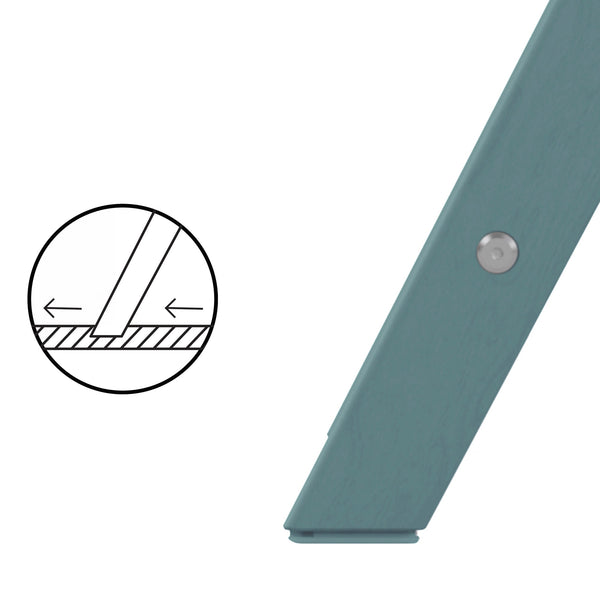 Cadeira CYBEX Click & Fold em madeira de faia sustentável, dobrável e compacta, com assento e apoio para os pés ajustáveis e posição ergonómica. Sone Blue