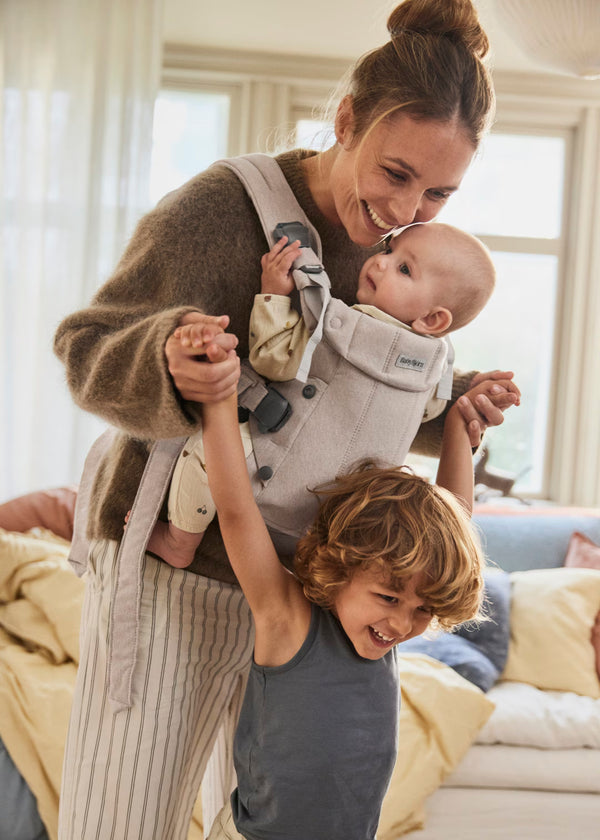 BABYBJORN BABY CARRIER HARMONY FRONT AND REAR