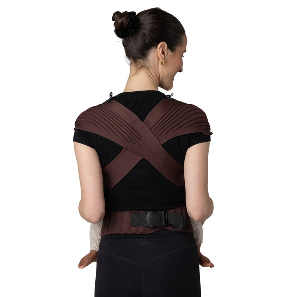 Marsúpio Flybaby ergonómico em tecido 3D Knit respirável, ultraleve, ajustável e adequado desde o nascimento até aos 15 kg cor moka