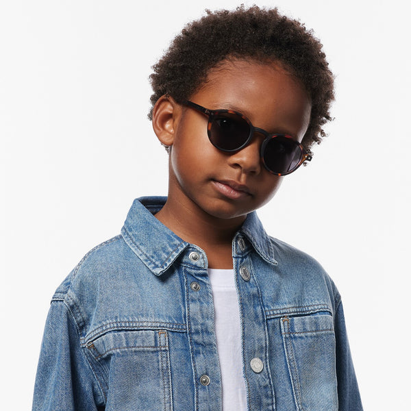 óculos de sol para criança da izipizi modelo #d na cor tortoise