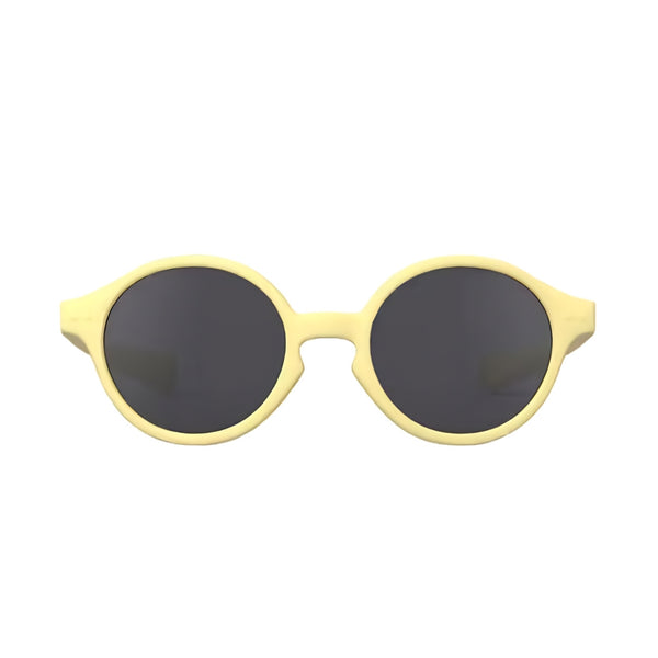 óculos de sol para bebé da Izipizi modelo #D na cor lemonade