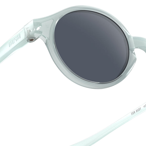 óculos de sol para bebé da Izipizi modelo #D na cor blue turquoise