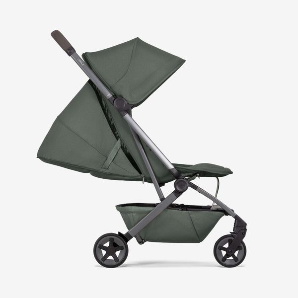 JOOLZ AER², carrinho de bebé ultraleve de 6,5 kg, compacto e compatível com cabine de avião, com fecho e reclinação com uma mão, cesto de 8 kg e compatibilidade com cadeiras auto BeSafe, Maxi-Cosi, Britax Römer e CYBEX desde o nascimento até aos 22 kg.
