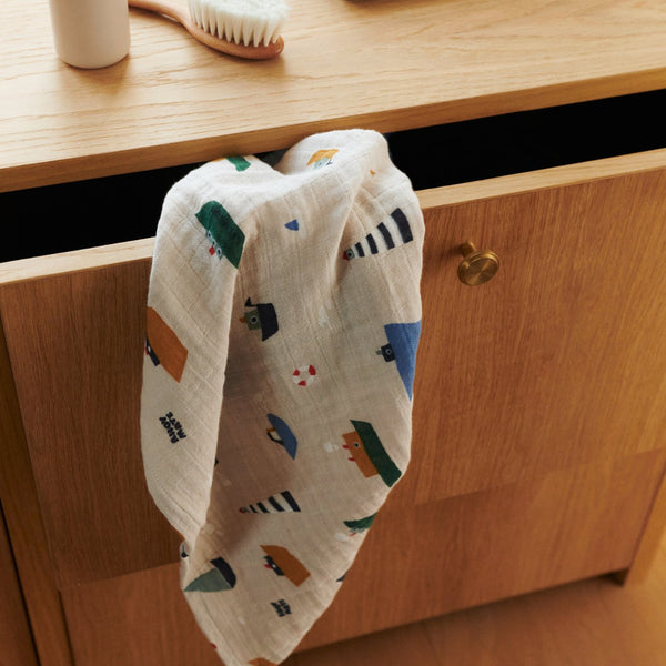 2 cotton diapers