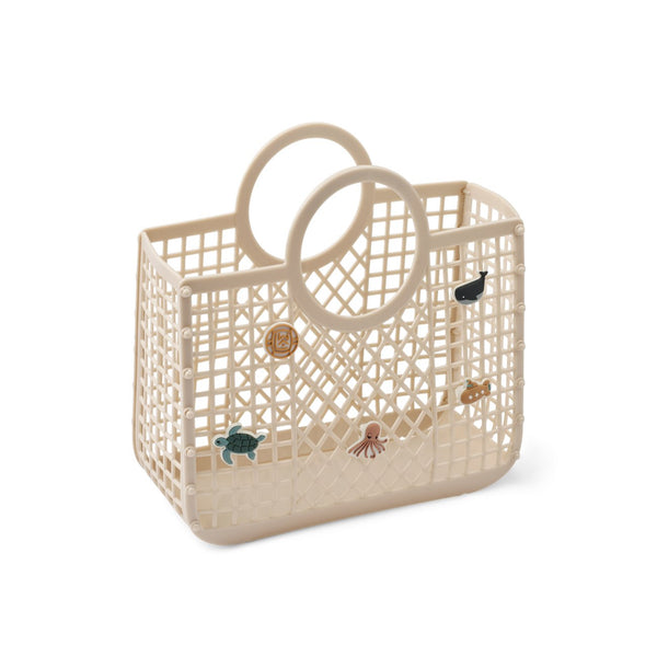 BASKET WITH PINS
