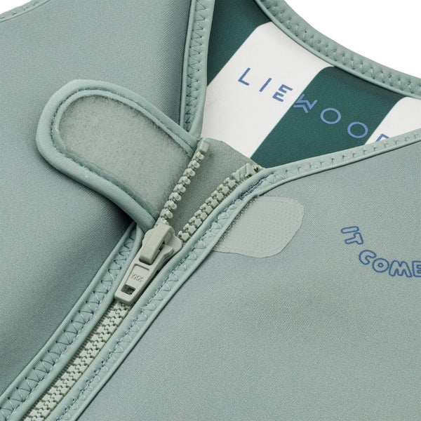 Colete de natação para bebé para ou criança para o verão da liewood na cor IT COMES IN WAVES
